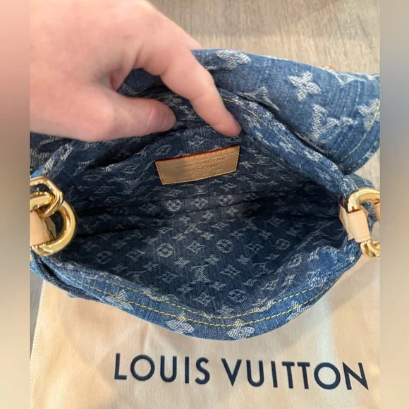 ***SOLD*** Louis Vuitton X Murakami Sunset Cerises Cherry Bag - Picture 8 of 12